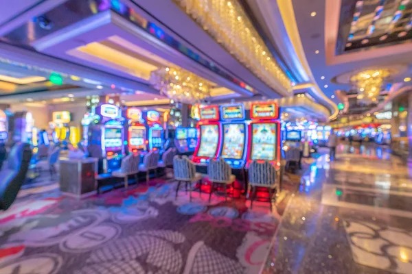 kno89 live roulette table with spinning wheel and HD broadcast from studio